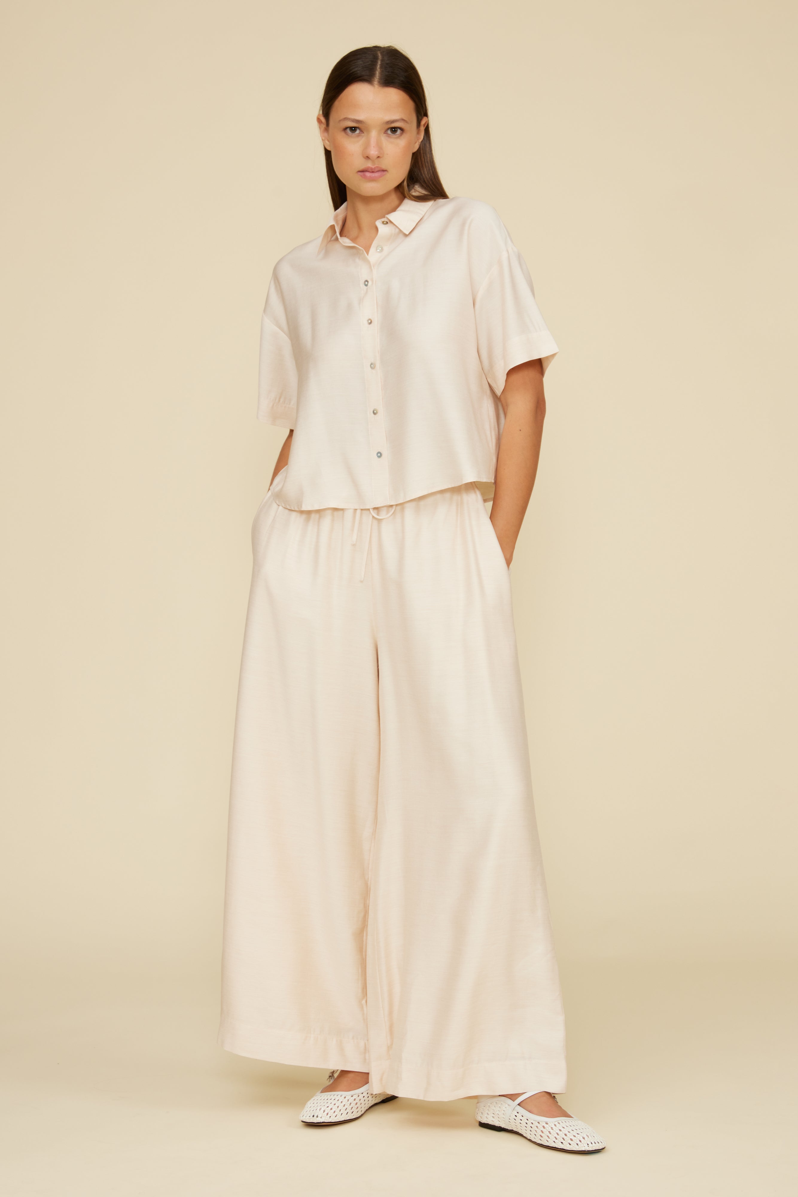 Bea Flowy Pant - Champagne