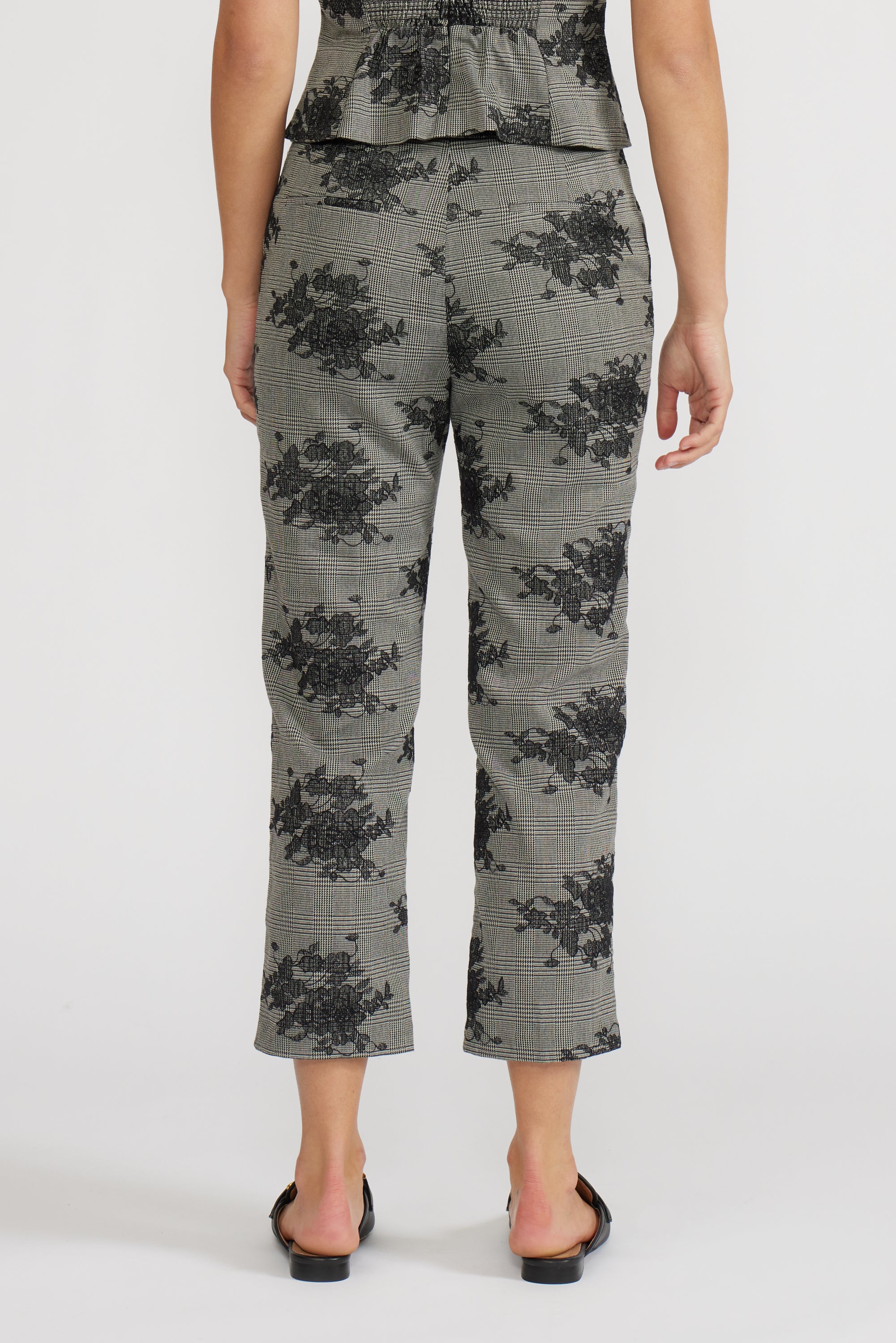 Maria Embroidered Pant - Grey