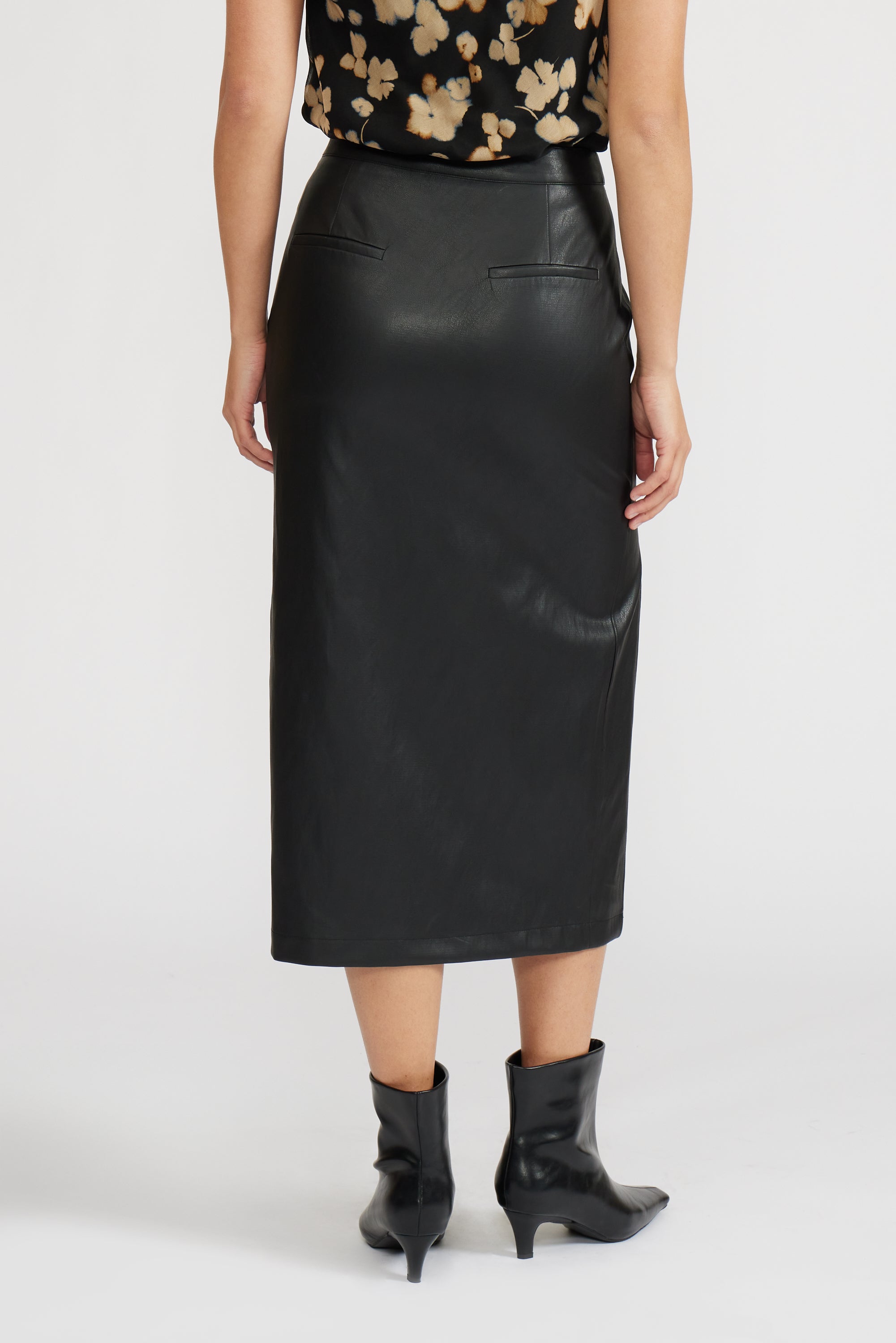 Cade Leather Skirt - Black