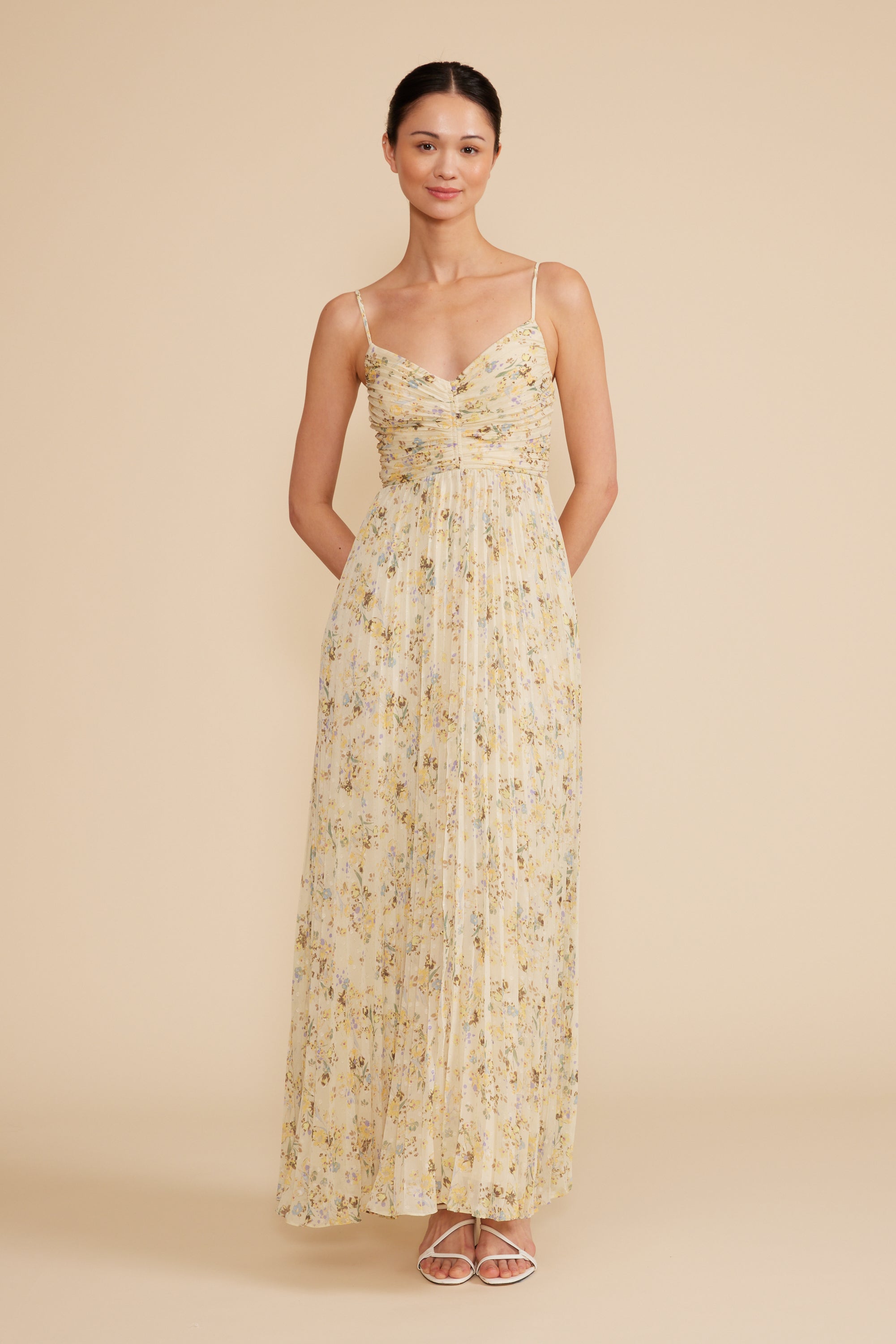 Rose Pleated Dress - Yellow