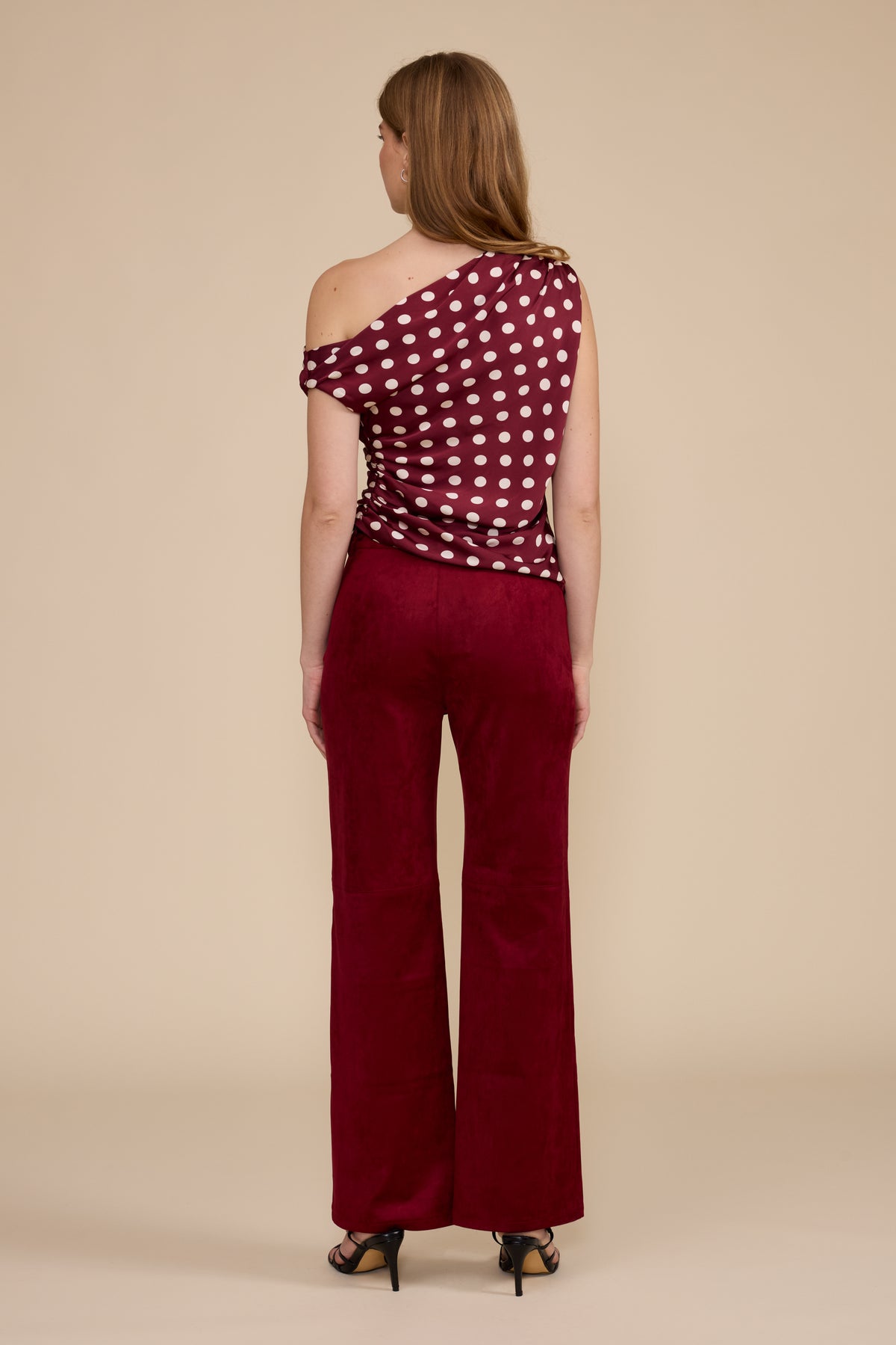 Vea Faux Suede Pant - Deep Merlot